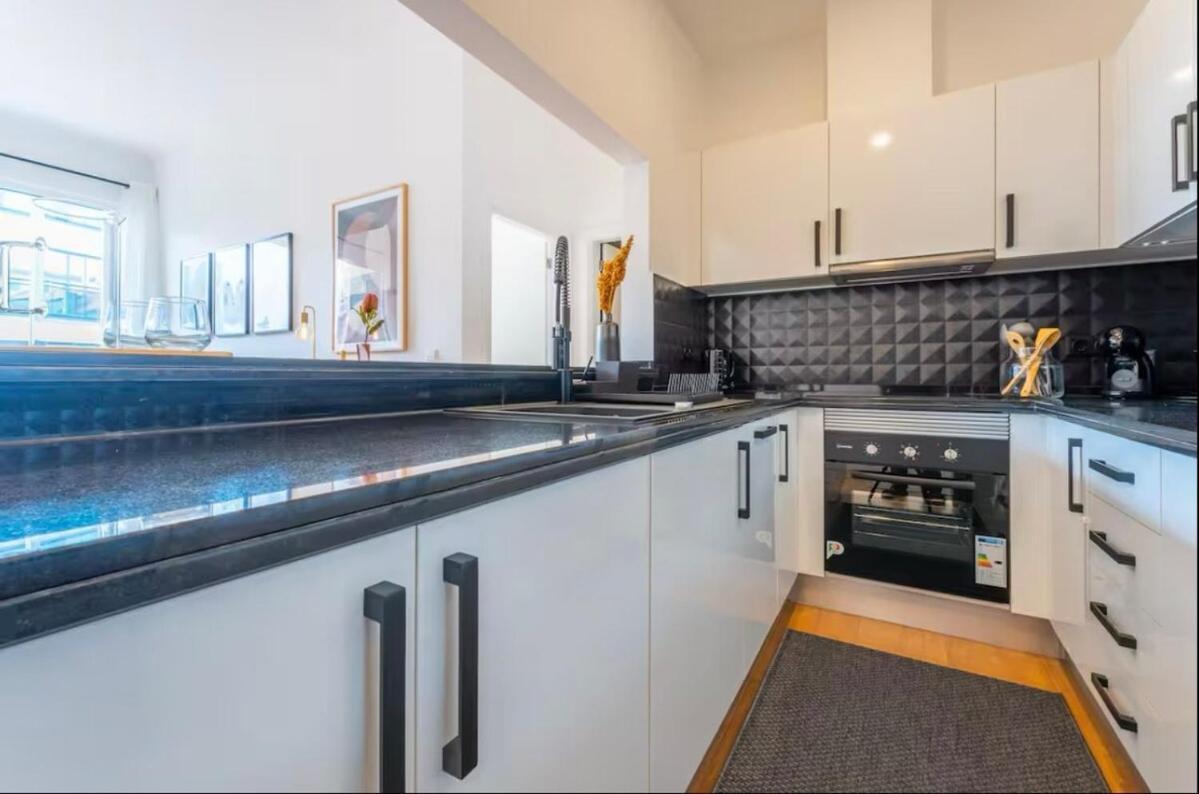 Modern Apartment Funchal (Madeira)